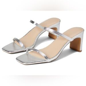 NIB Faryl Women’s Analisa Silver Heels in size 6